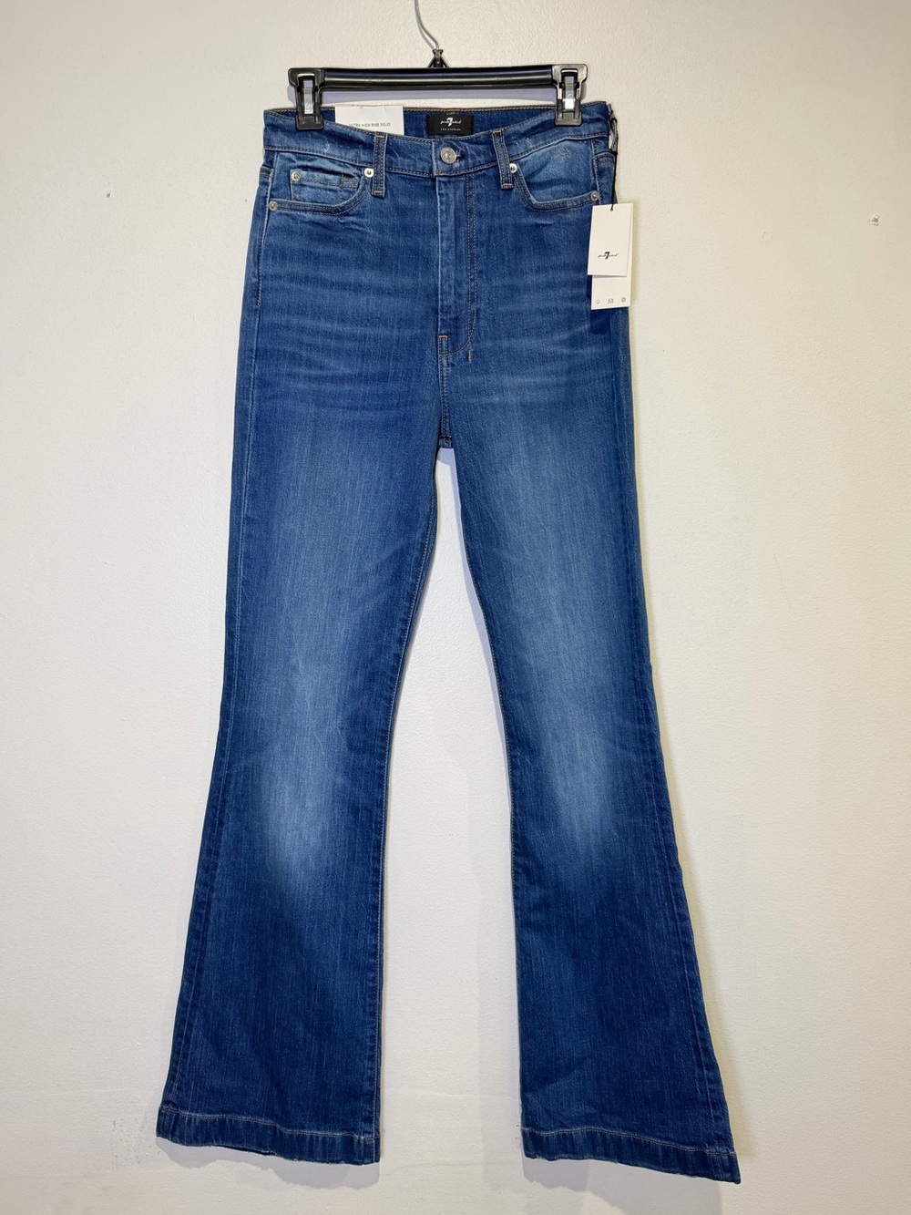 NWT 7 For All Mankind Dojo Ultra High Rise Flare Jeans Medium Wash Size 27 - Picture 4 of 13